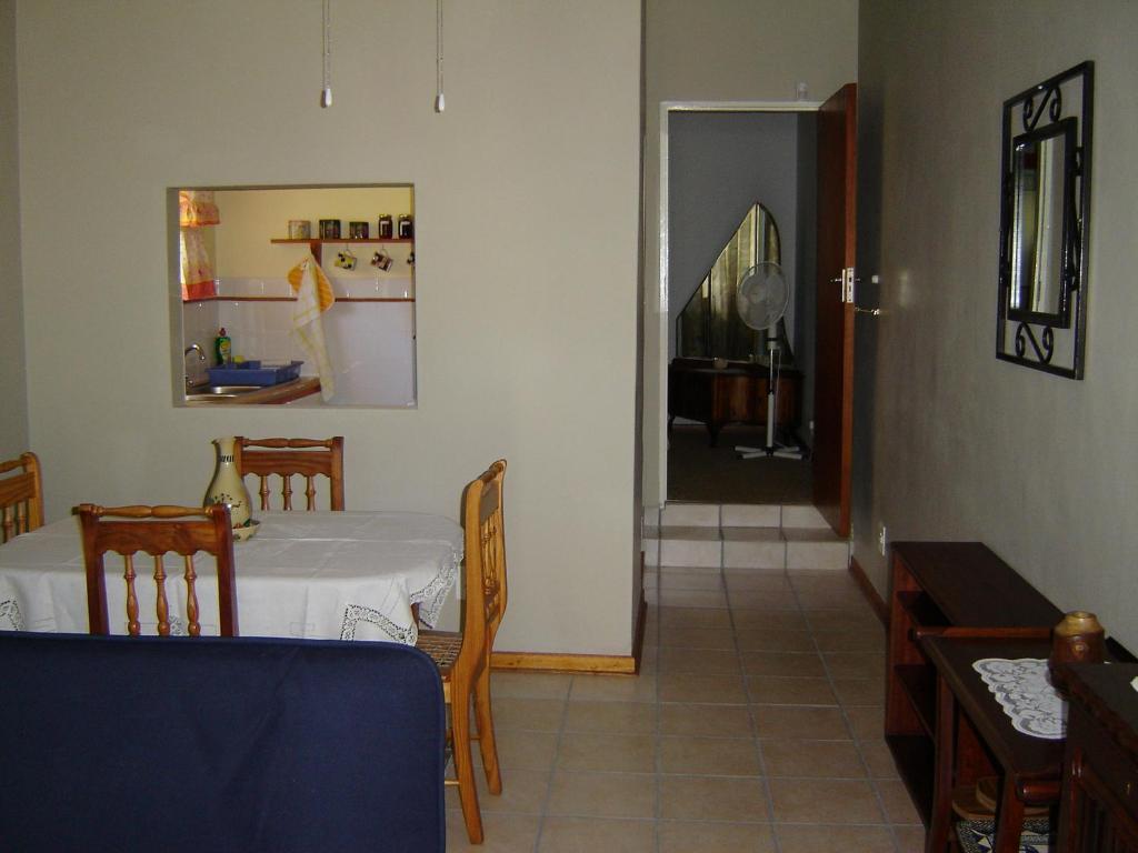 Cedar Lodge Guest House ロバートソン 部屋 写真