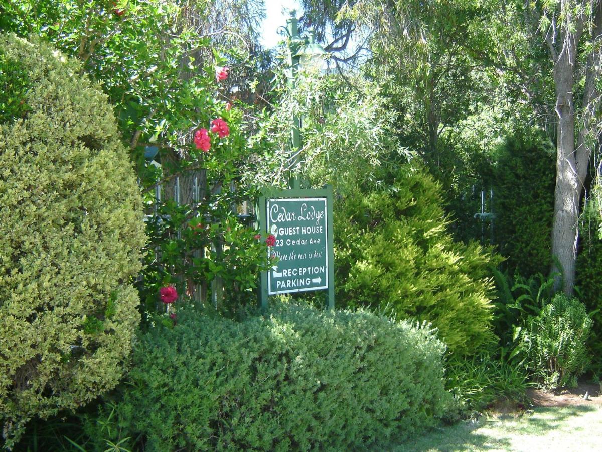 Cedar Lodge Guest House ロバートソン エクステリア 写真